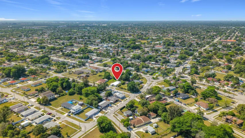 -10235 SW 177th Street-Location-1