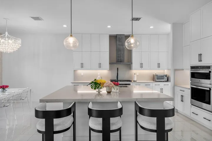 017-8209EssexCountryClubDrive-BocaRaton-