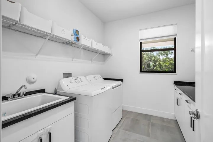 031-8209EssexCountryClubDrive-BocaRaton-