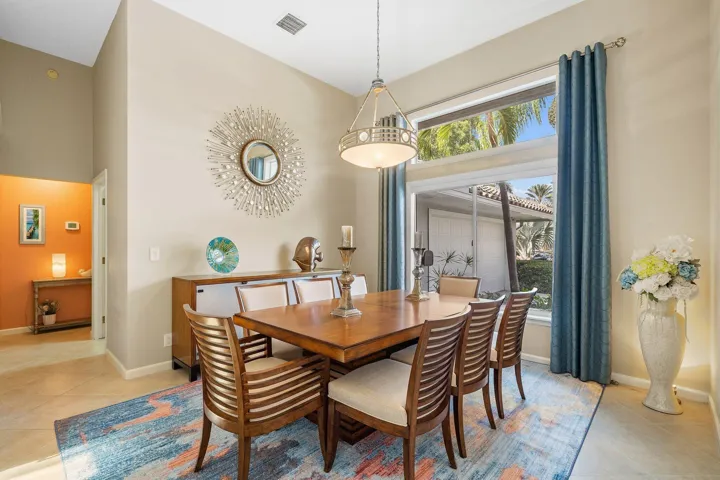 016-140ThorntonDr-PalmBeachGardens-FL-SM