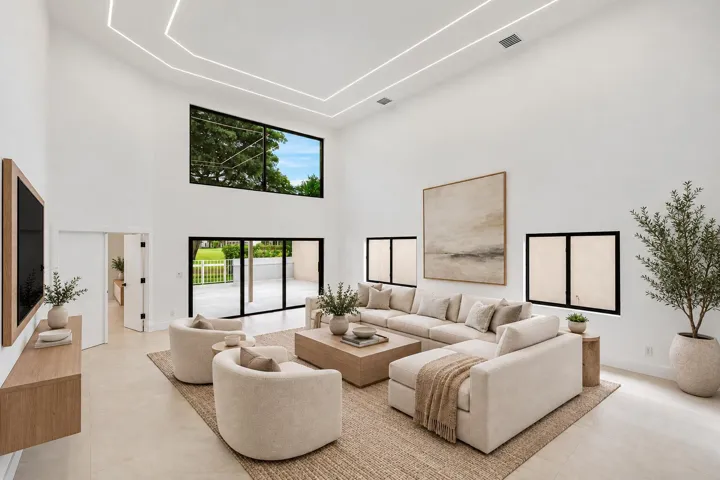 Pristine Modern Living Room Retreat