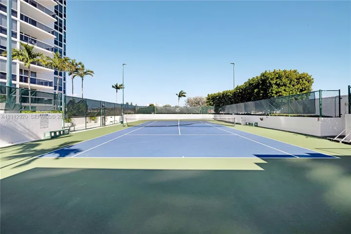 Photo 51