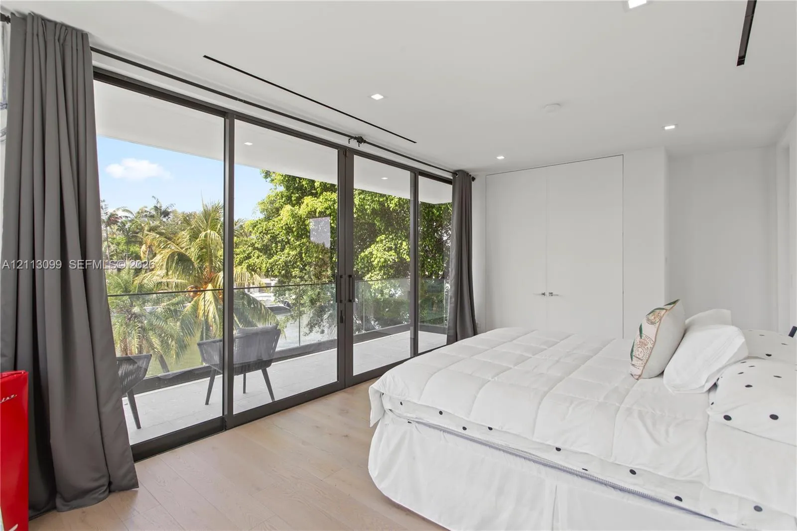 Property photo 64