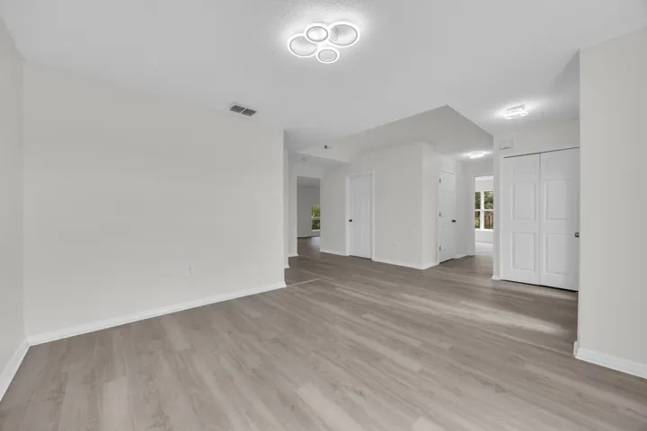 6_2824 corrigan dr-2
