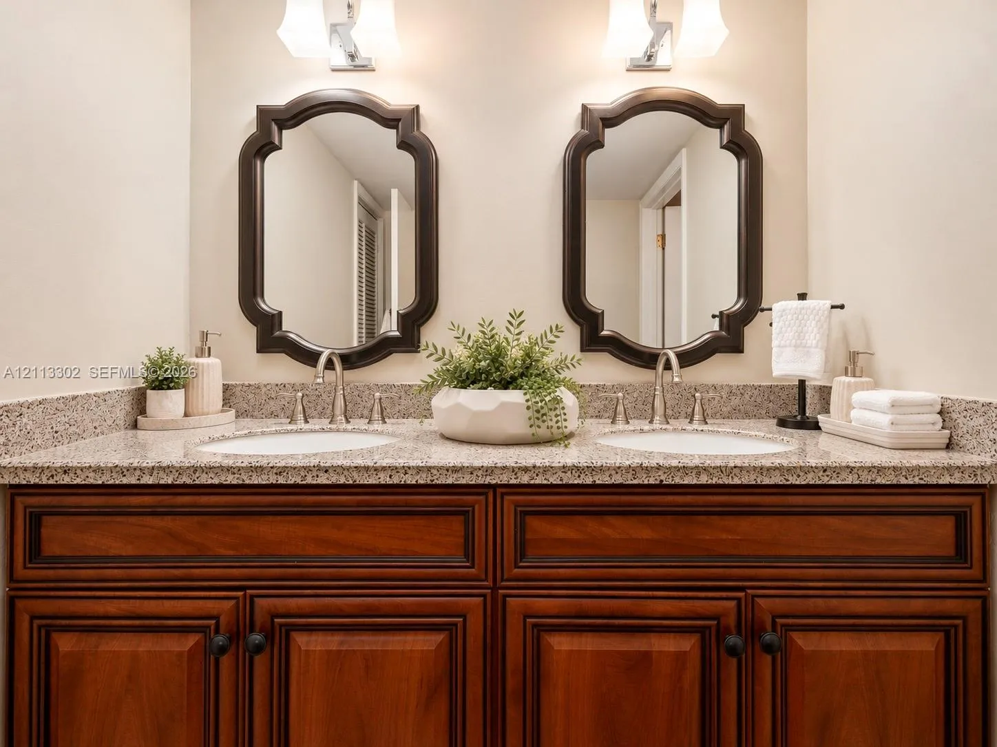 Property photo 38