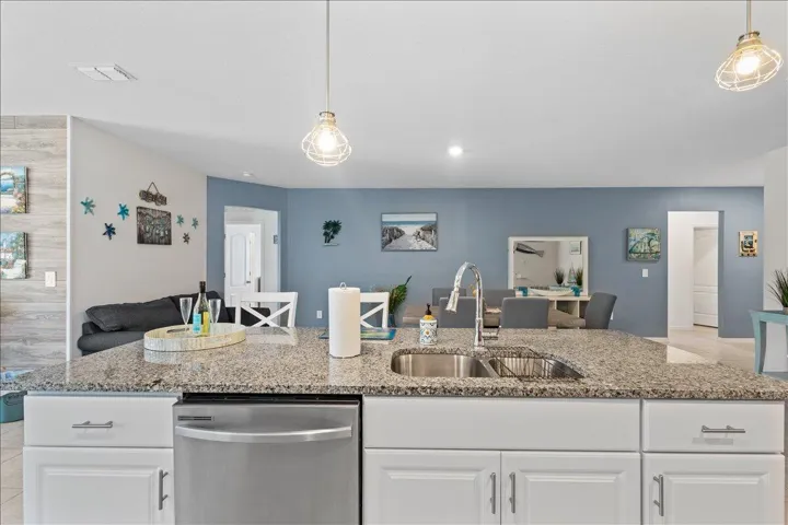 08-Kitchen