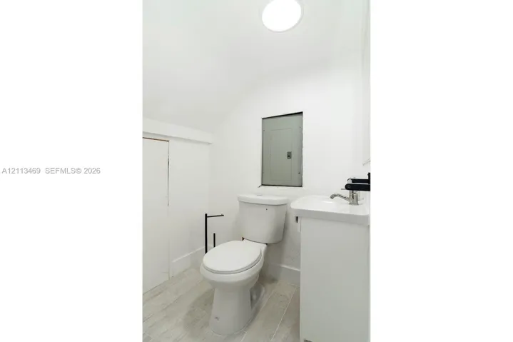 Photo 35