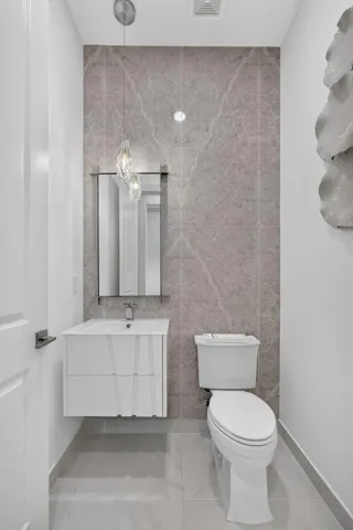 Powder Room