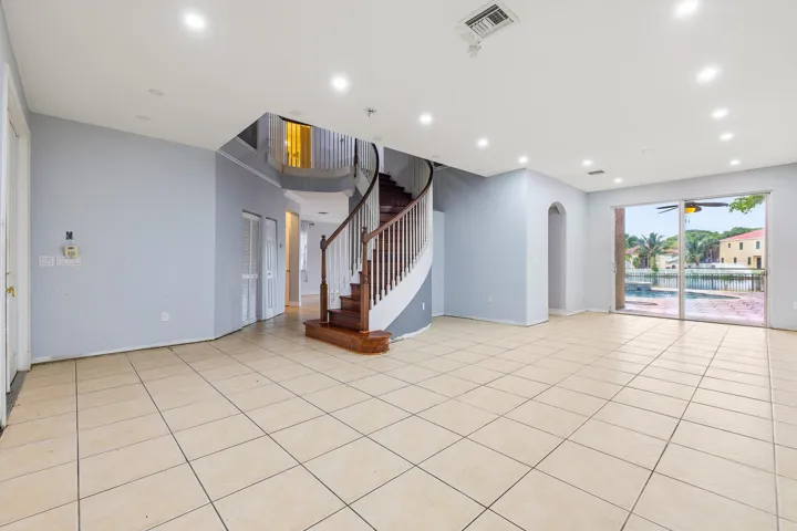 4904 SW 164th Ave Miramar_MLS-17