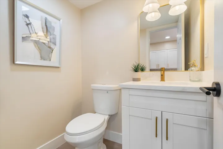 12-504 Vision Ct PBG, FL-111