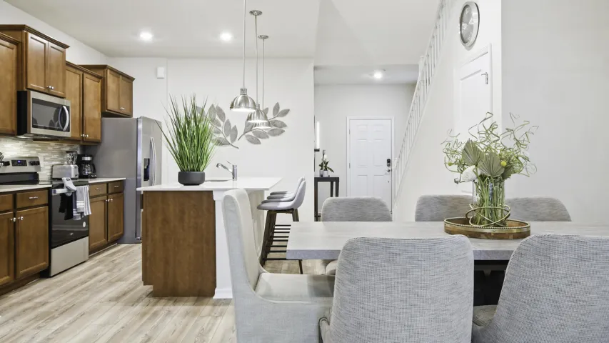 3913 Lana Avenue - 07-6