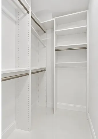 closet_photo_2