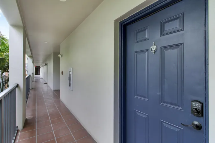 House 3-18