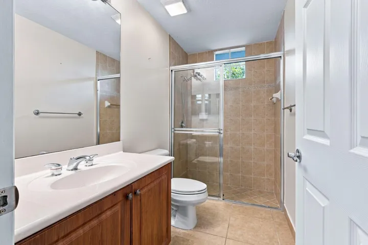 2491-San-Pietro-Cir-PBG-MLS-036