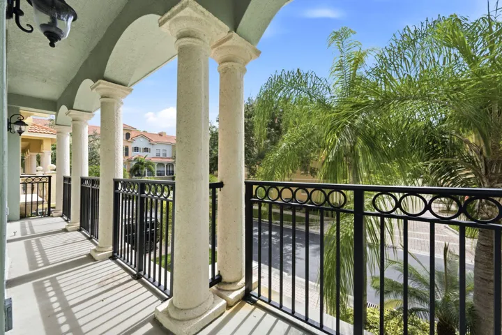 2491-San-Pietro-Cir-PBG-MLS-039
