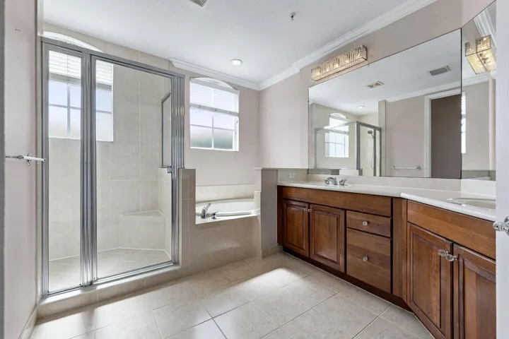 2491-San-Pietro-Cir-PBG-MLS-003