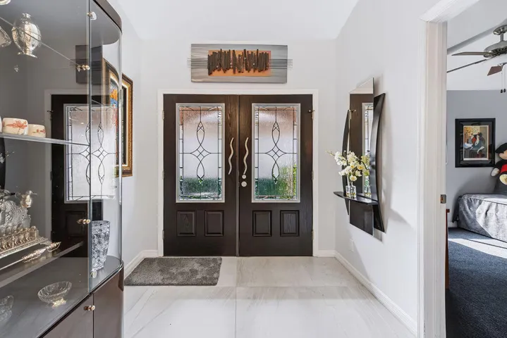 15408StrathearnDrive-19