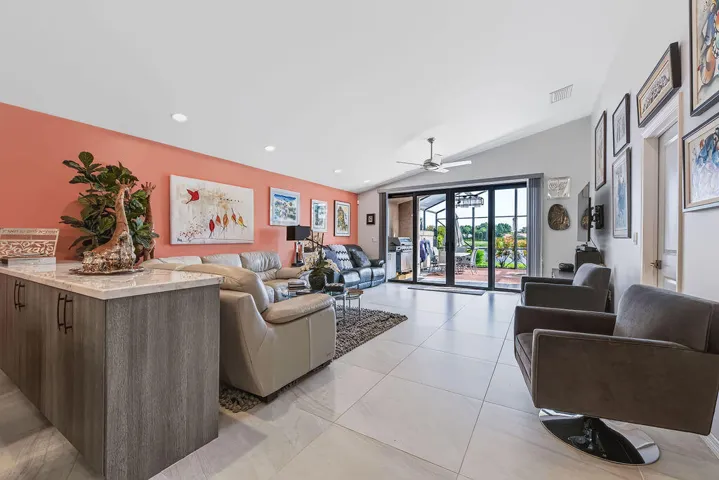 15408StrathearnDrive-25