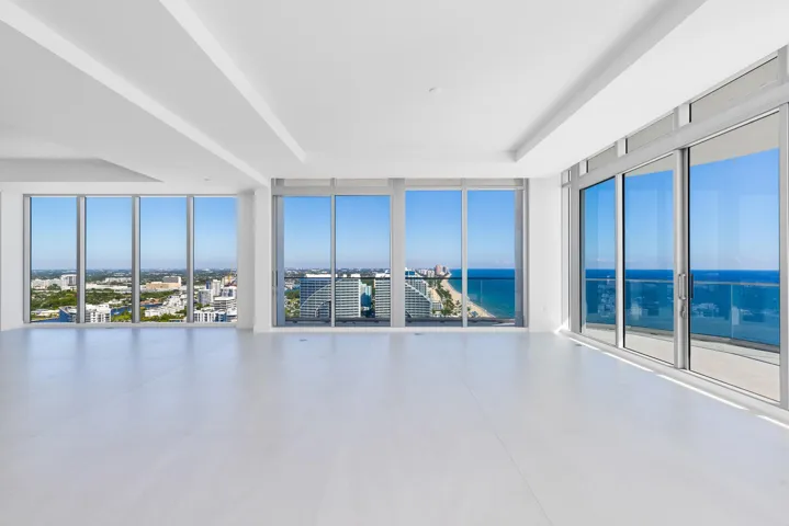 Penthouse 2602