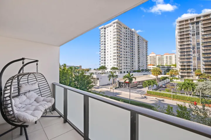 3030 North Ocean Boulevard - 37.jpg-FULL