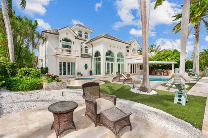 43-web-or-mls-2200 Intracoastal Dr Fort