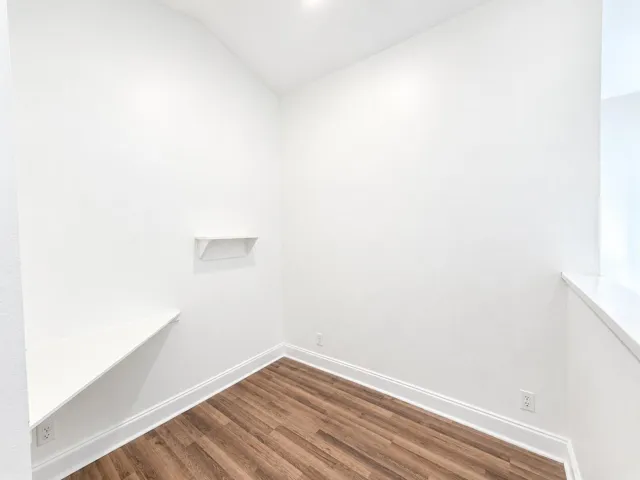 Bonus Loft (Upstairs)
