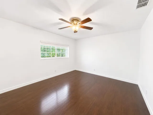 4th Bedroom Upstairs