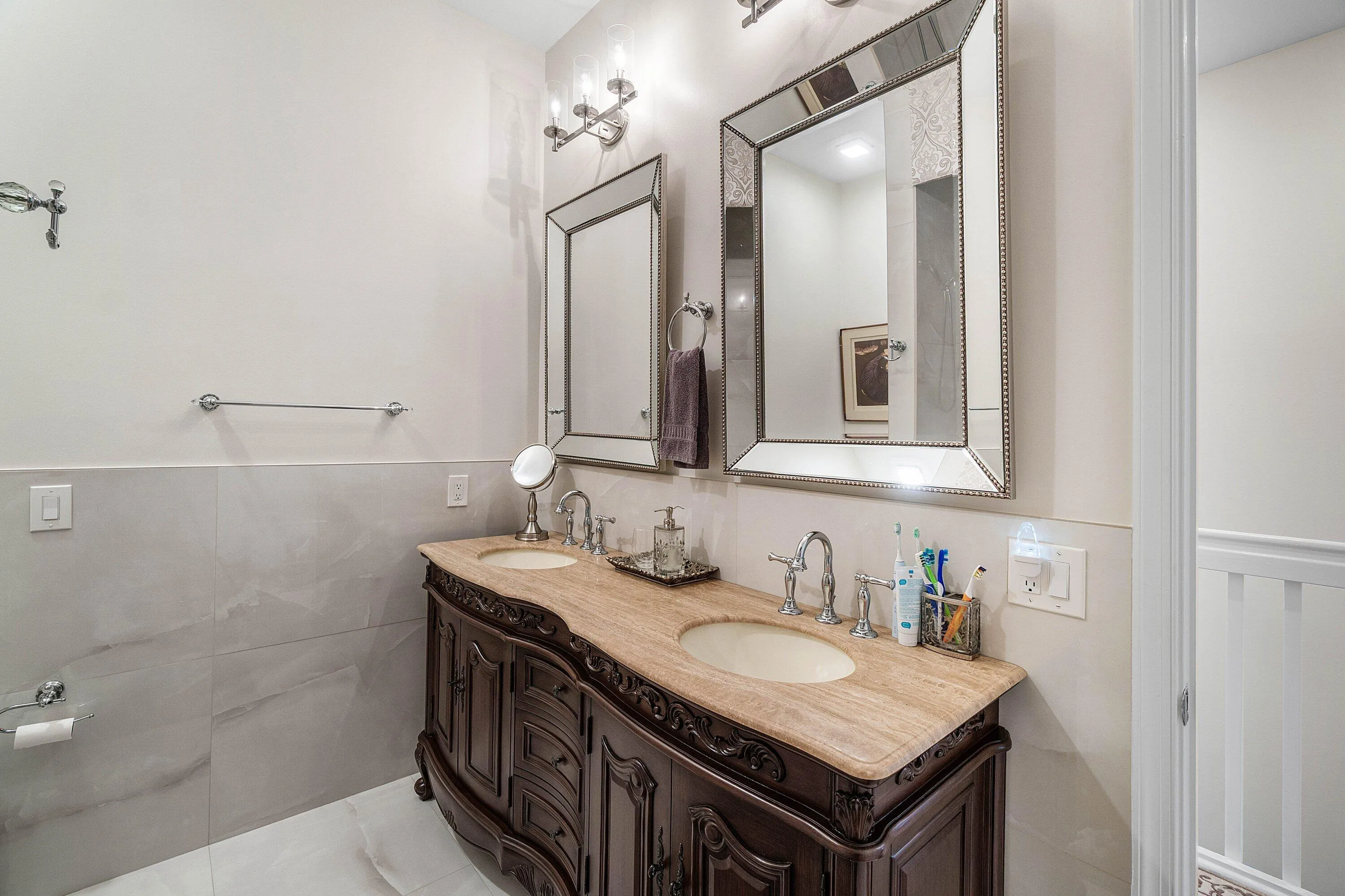 Property photo 28
