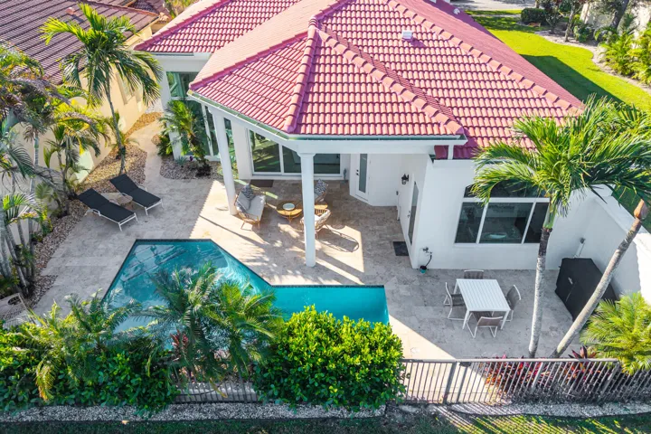 064-17963LakeAzureWay-BocaRaton-FL-33496