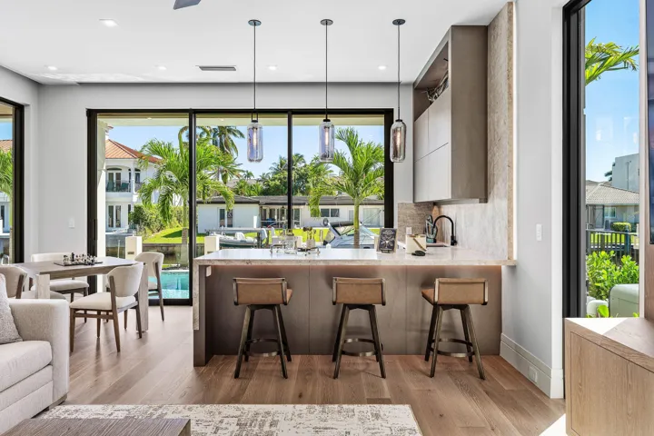 026-590PhillipsDrive-BocaRaton-FL-33432-