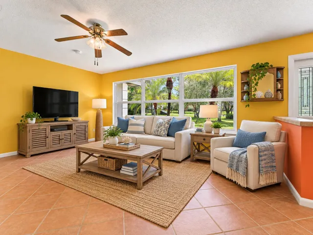17886 Bridle Lane- Living Room 2