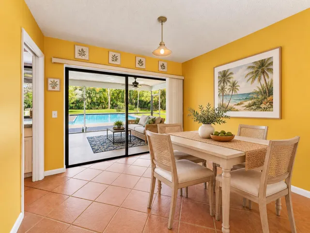 17886 Bridle- Kitchen 1