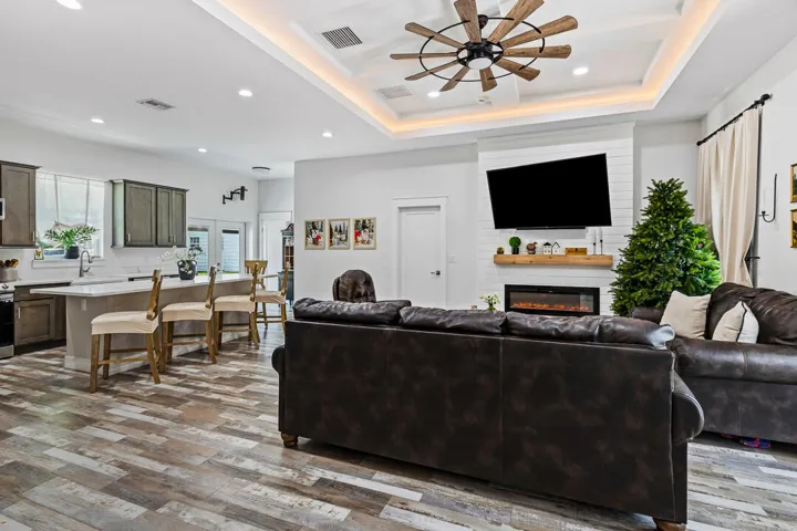 1014 SW 11th Street-31