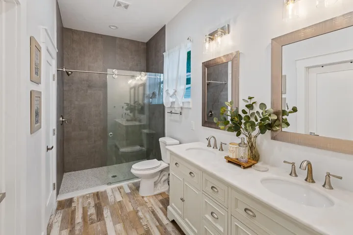 1014 SW 11th Street-15