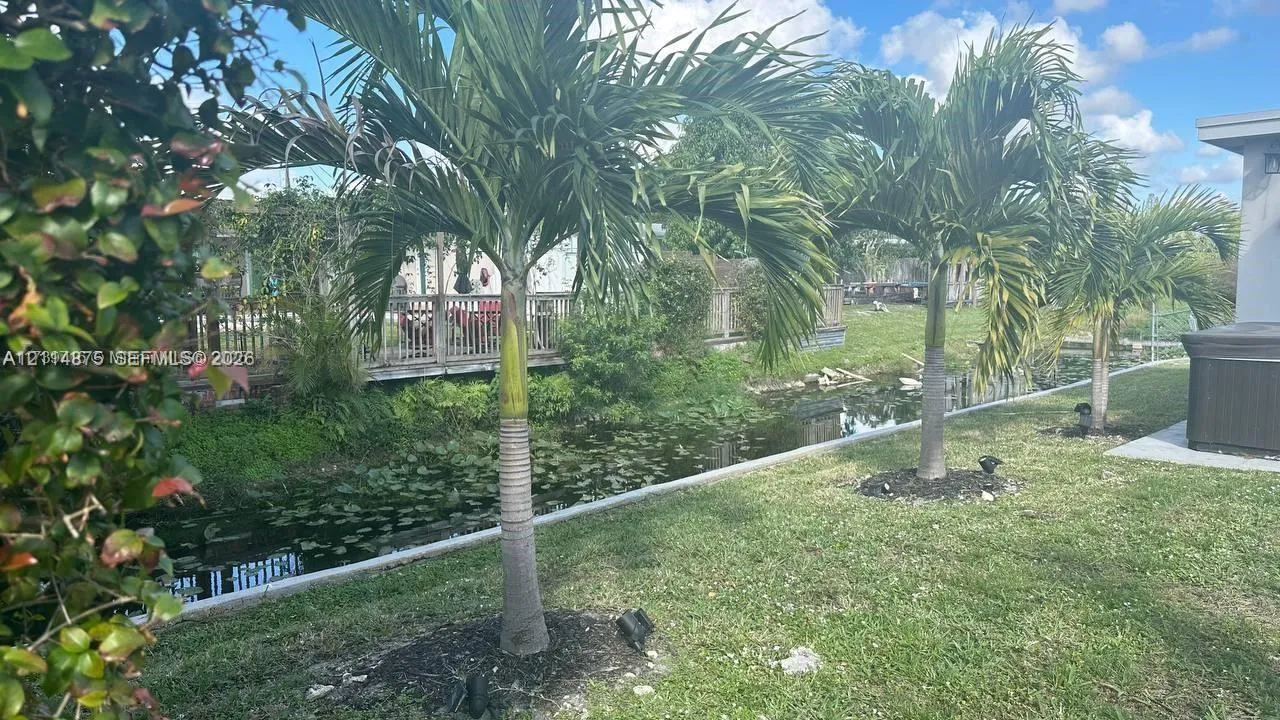 Property photo 34
