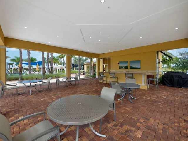 LakePark Amenties