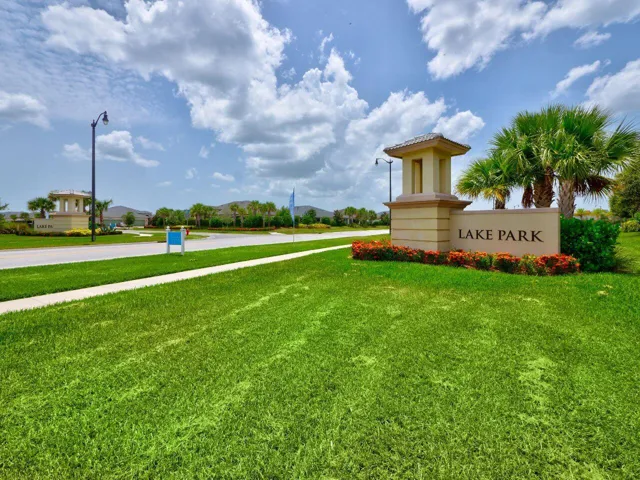 LakePark Amenties