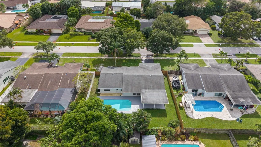 43-7101 SW 19th St, Plantation-17
