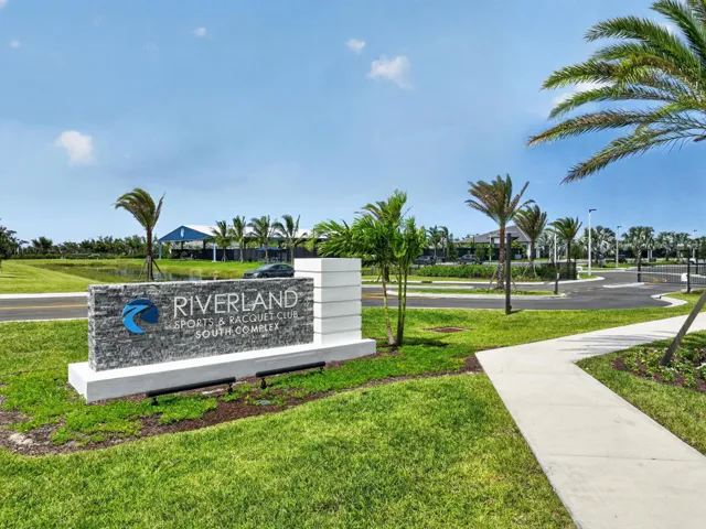SOUTH SPORTS COMPLEX