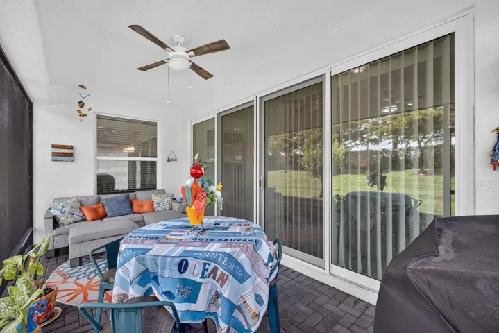 SCREENED IN PATIO