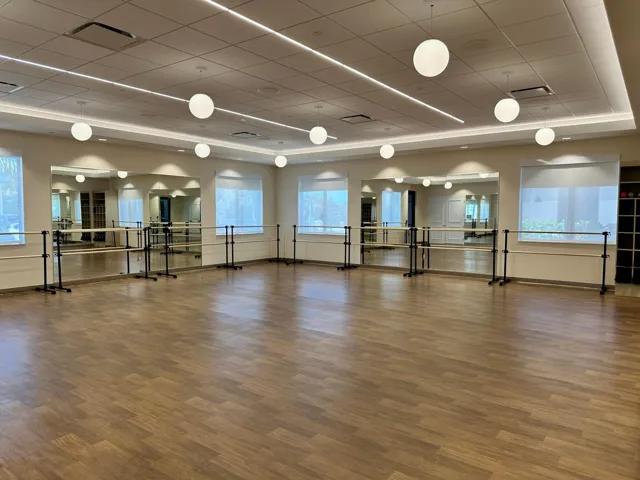 RIVERLAND SPORTS CENTER