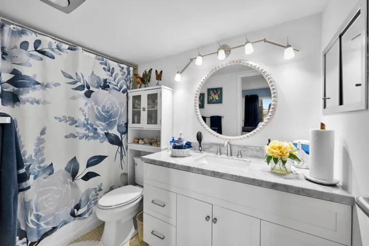 363 Wellington J West Palm Beach 00017