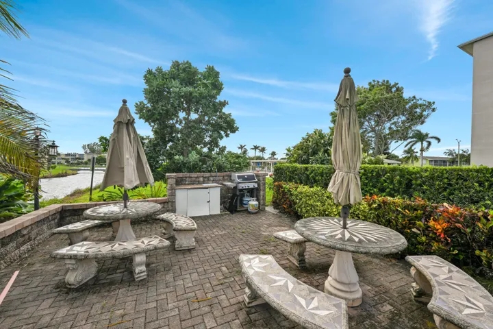 363 Wellington J West Palm Beach 00034
