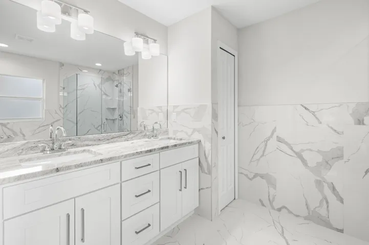 15-web-or-mls-1238 SW Milan Ln - 15