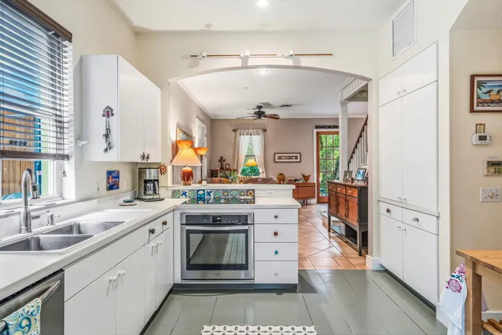 Open to the Dining Rm