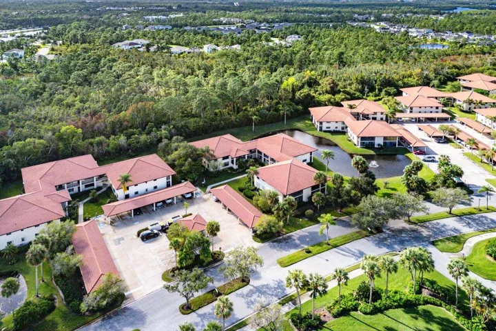 044-390SouthwestSouthRiverDrive-206-Stua