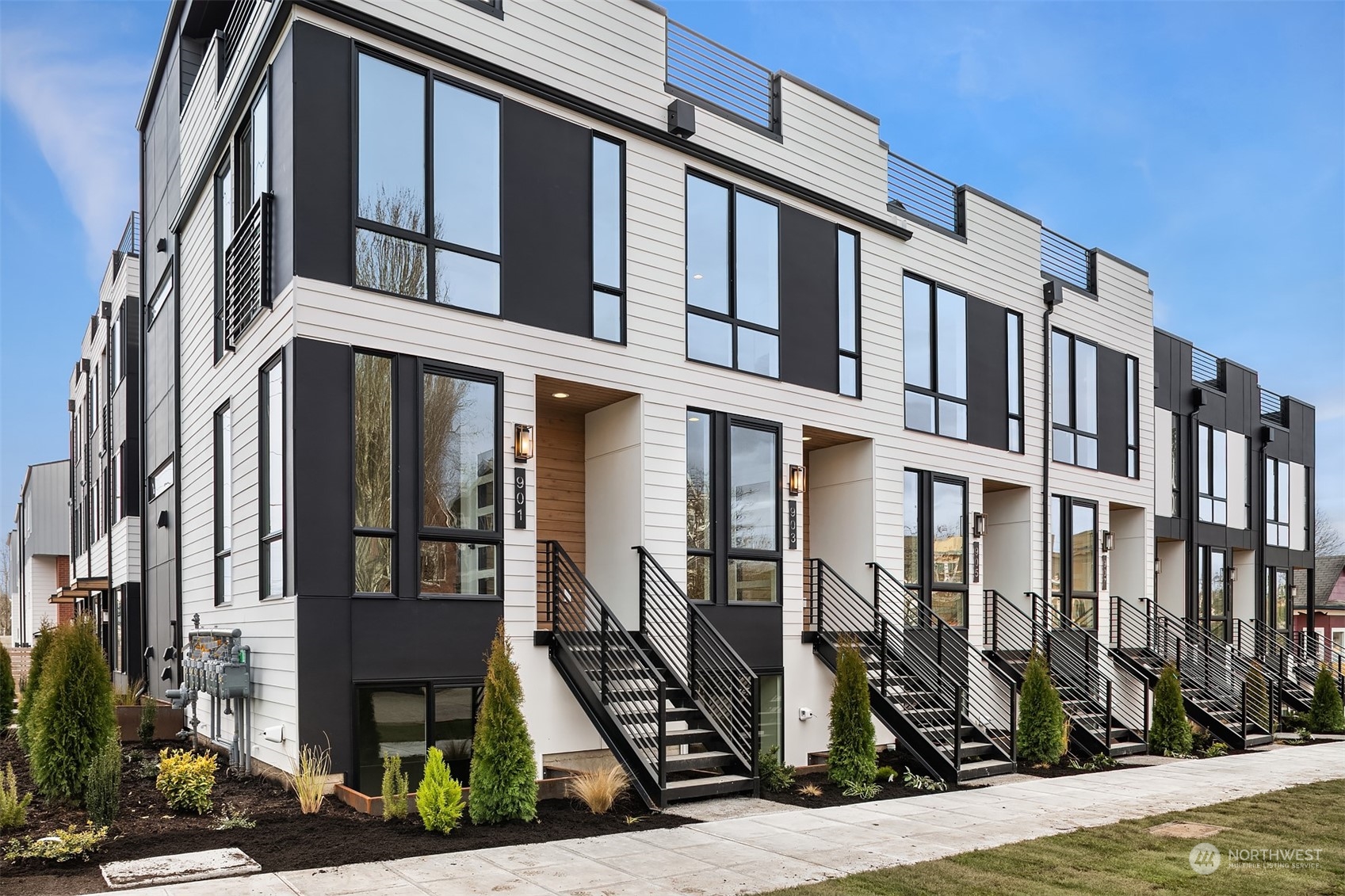 913 NW 57th Street, Seattle