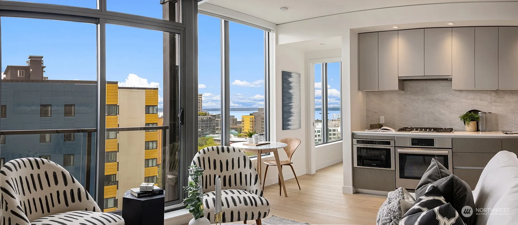 2510 6th Avenue #1606, Seattle