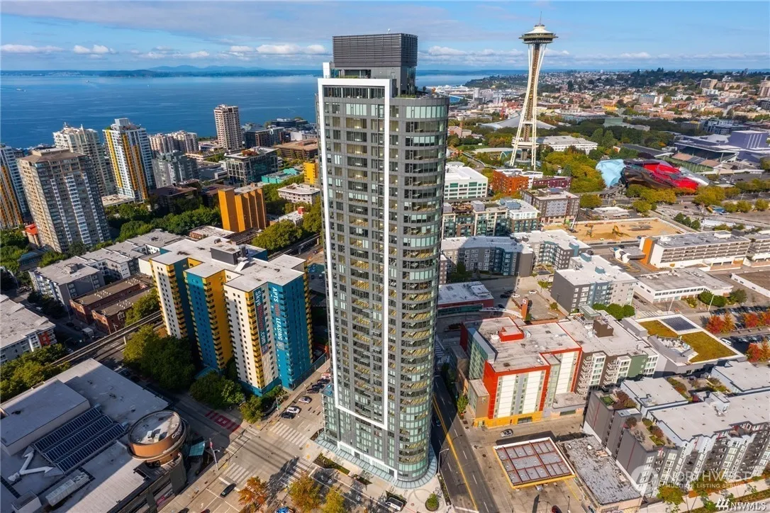2510 6th Ave #1506, Seattle