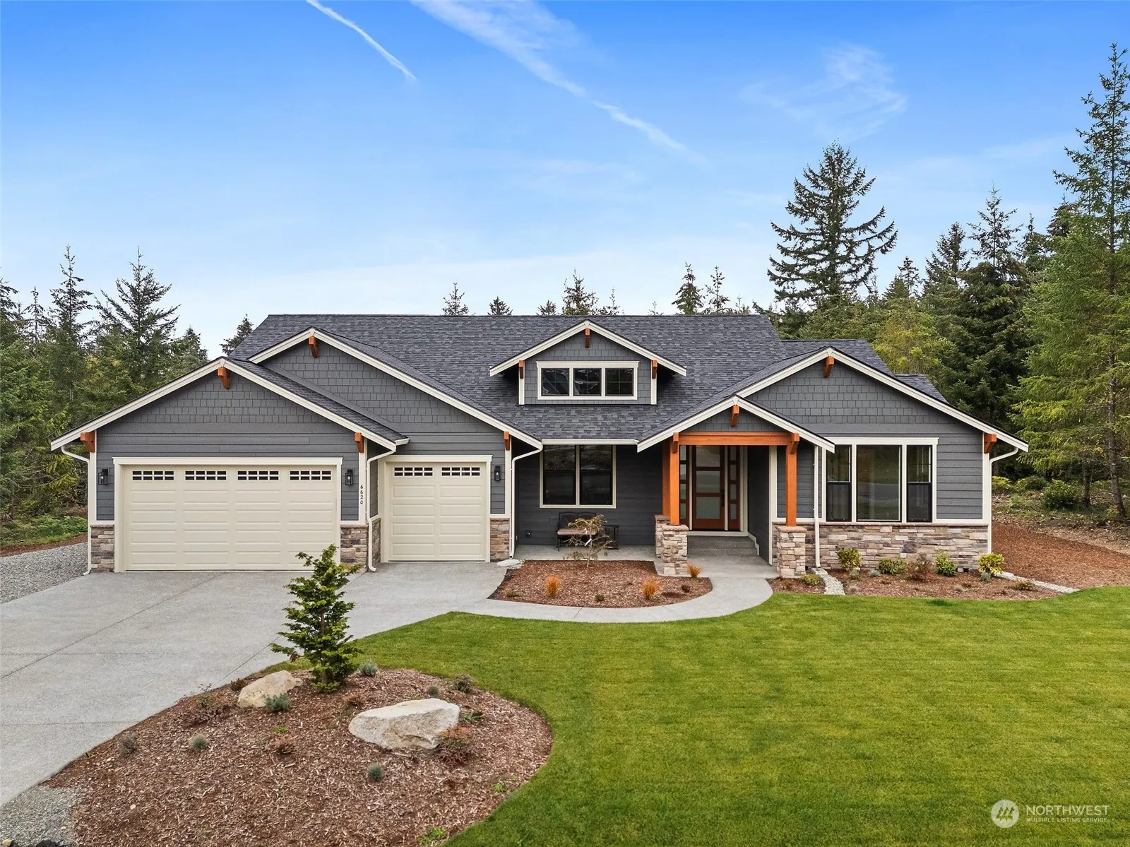Property photo for 6620 Shadow Creek Lane Ne, Olympia